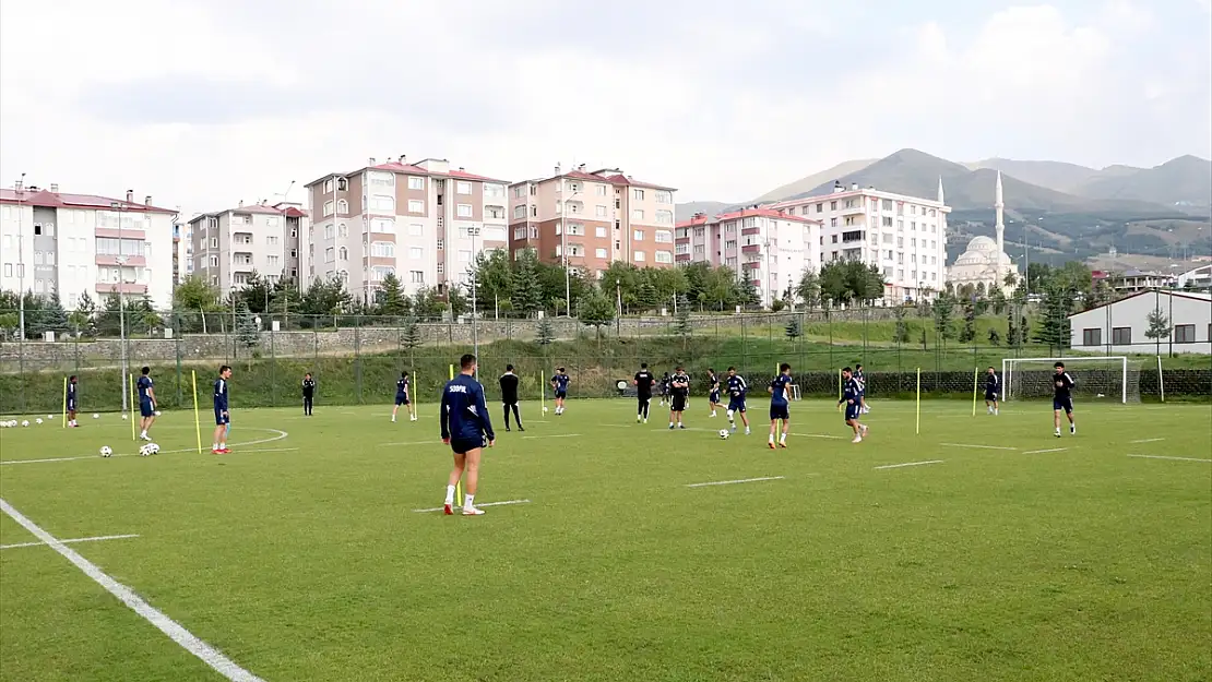 Azerbaycan ve Suudi Arabistan'dan takımlar sezona Erzurum'da hazırlanıyor