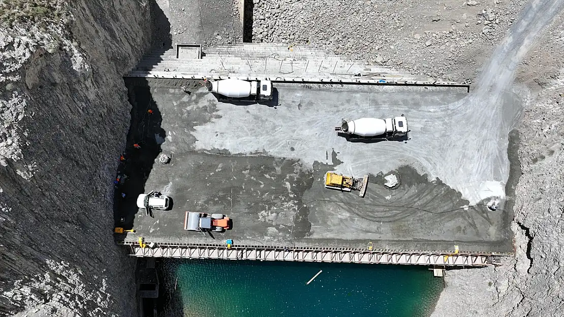 Erzurum'daki Uzundere Barajı 2025'e hazırlanıyor