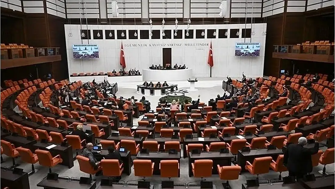 Kamuda tasarruf tedbirleri Meclis'te kabul edildi