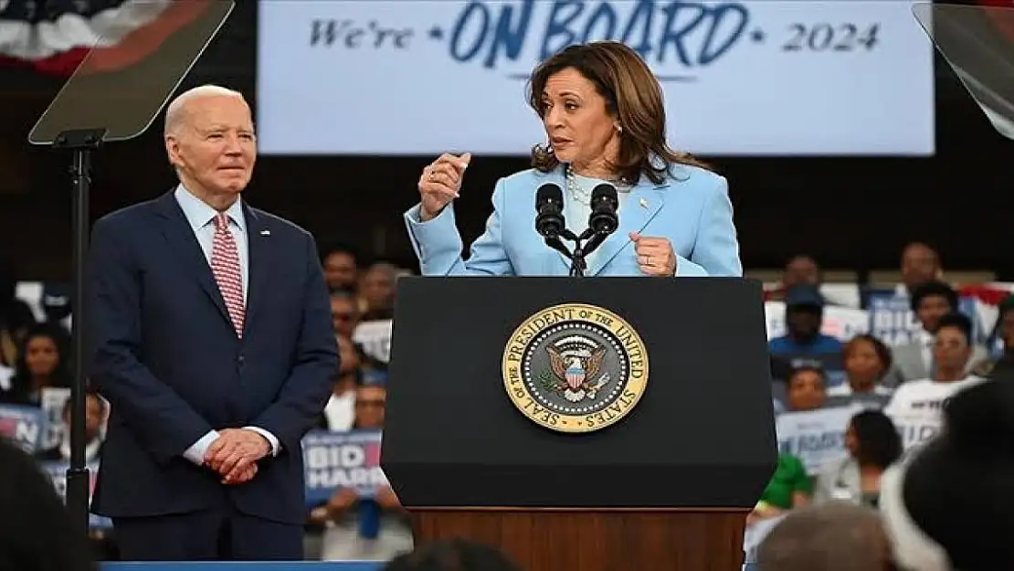 Biden, yardımcısı Kamala Harris'i aday olarak destekleyeceğini açıkladı.