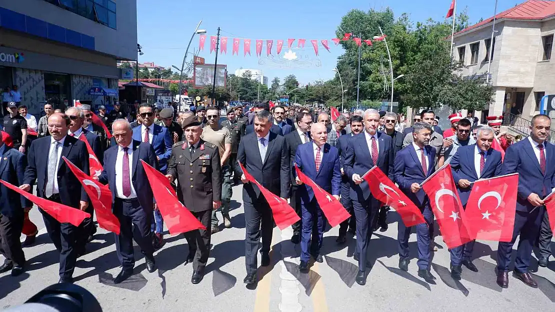 Erzurum Kongresi'nin 105. yıl dönümü coşkuyla kutlandı