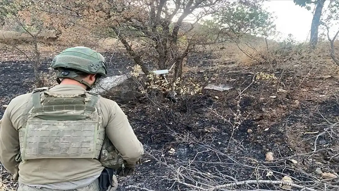 Pençe-Kilit bölgesinde çok sayıda silah ve mühimmat ele geçirildi