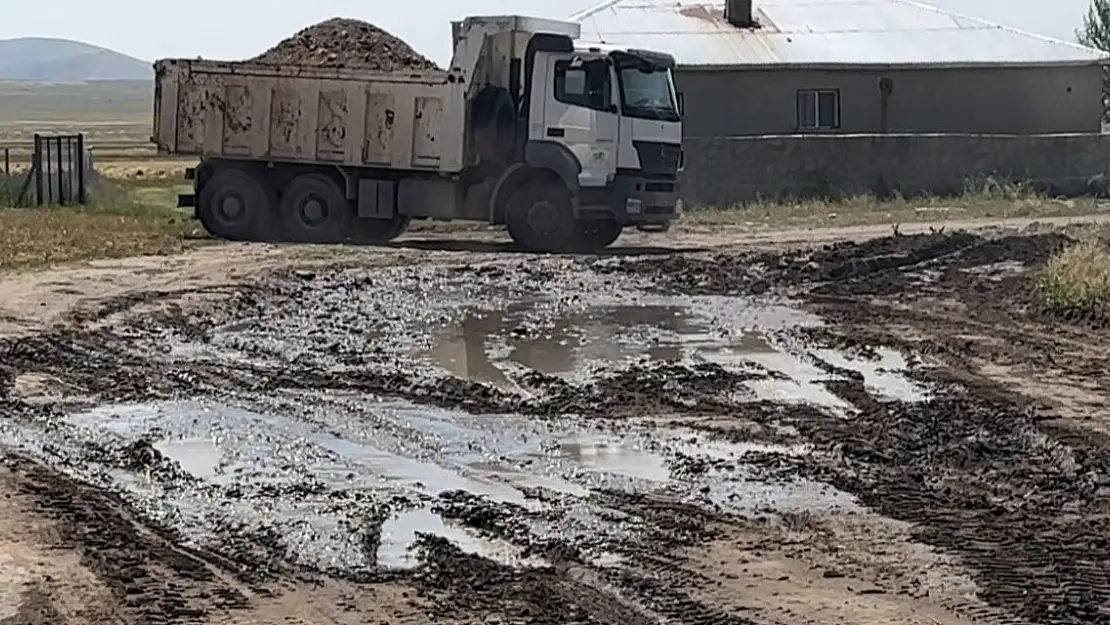 Dalbahçe Köyü'nde selin yaraları sarılıyor