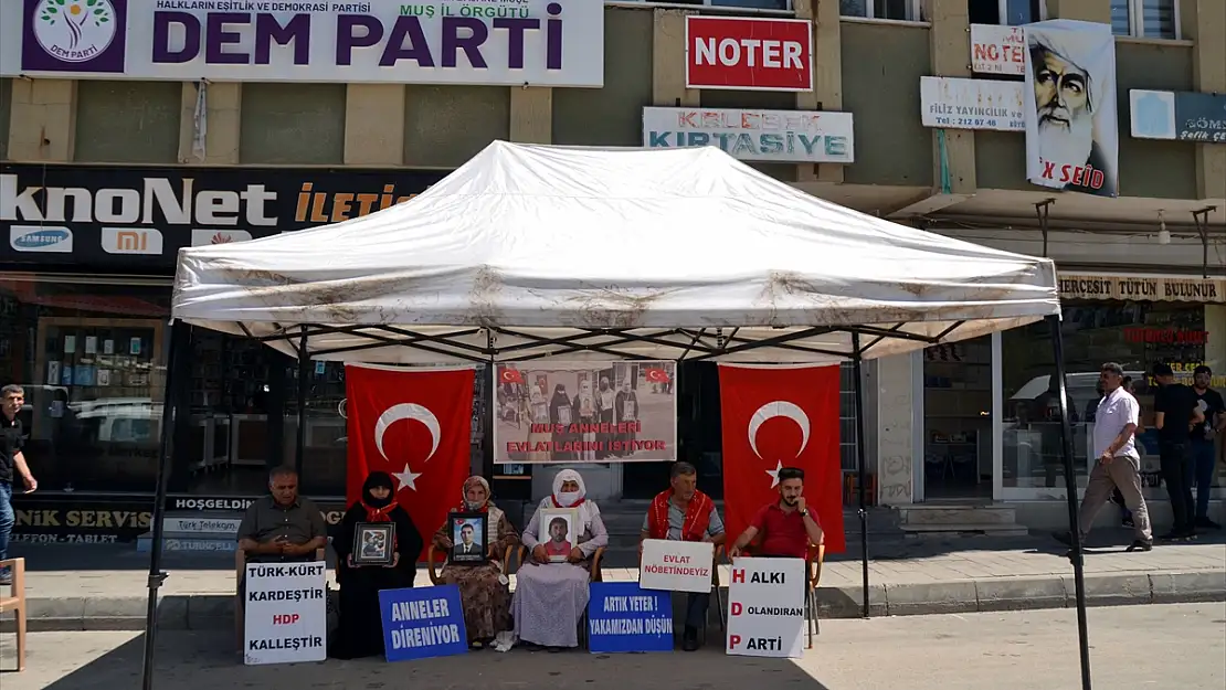 Muşlu annelerin evlat nöbeti sürüyor