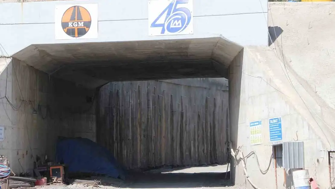 Şırnak-Van karayolunun tamamlanmasıyla 4,5 milyar lira tasarruf sağlanması bekleniyor