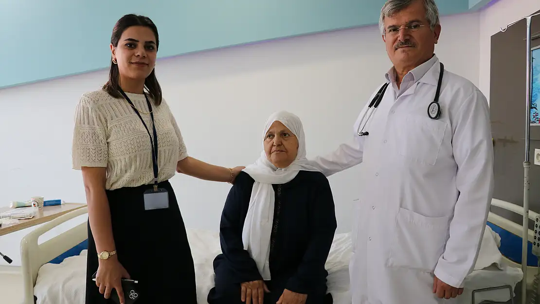 Kuzey Irak'tan gelen hasta ilk kez uygulanan yöntemle Van'da şifa buldu