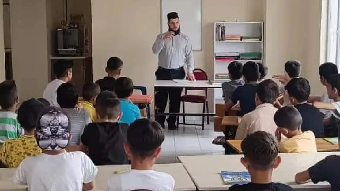 Müftü Vekili Epöz'den öğrencilere Kuran nasihati