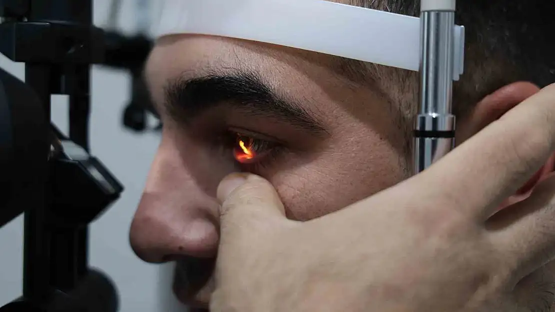 Gözünüzde bu rahatsızlıklar varsa hemen doktora gidin