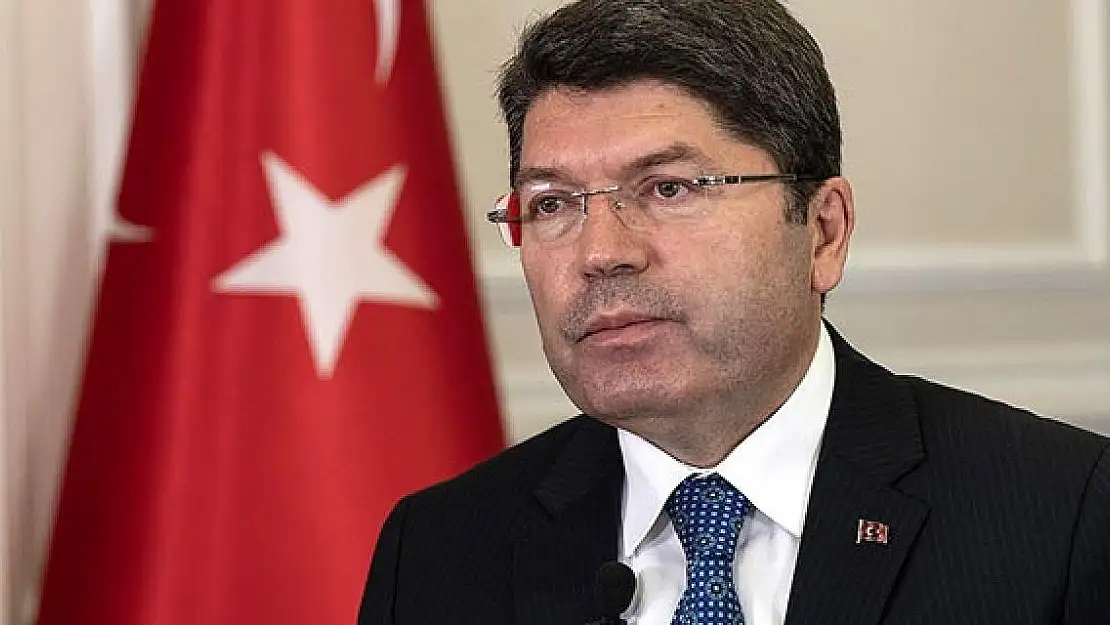 Bakan Tunç: 'Bölücü terör örgütü propagandası yapan 15 kişi tutuklandı'