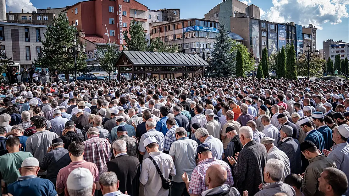 Erzurum'da Heniyye için gıyabi cenaze namazı kılındı