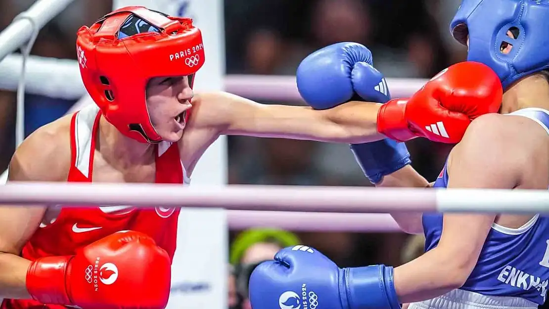 Milli boksör Hatice Akbaş, Paris Olimpiyatları'nda yarı finalde