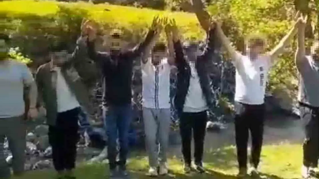 Diyarbakır'da halay çekerek terör propagandası yapan 5 şüpheli serbest bırakıldı