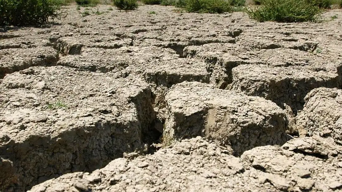 160 yıllık kuraklık haritasını çıkardı