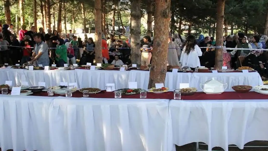 Bitlis'te yöresel yemek yarışması düzenlendi
