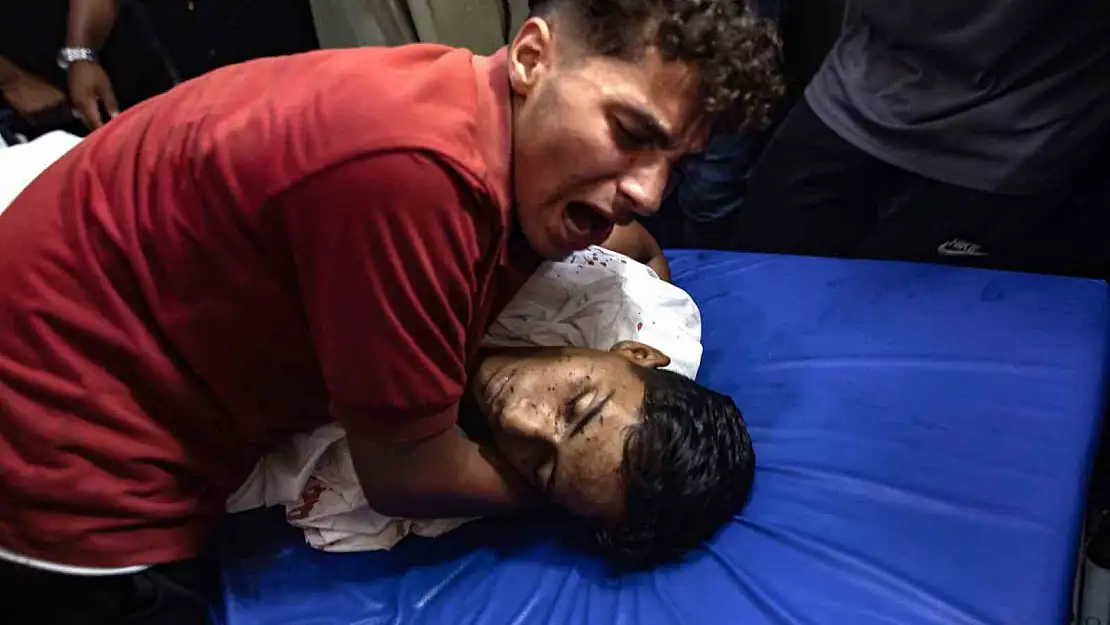 Gazze'de can kaybı 39 bin 699'a yükseldi