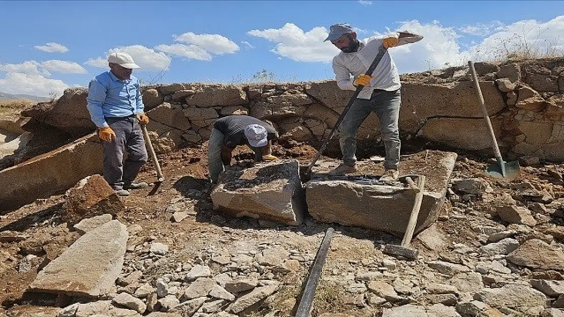 Muş'ta çıkarılan doğal kevge taşının zorlu yolculuğu