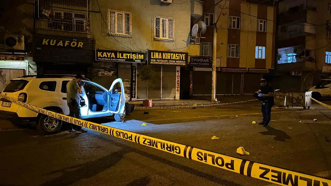 Diyarbakır'da kaza kavgaya dönüştü: 4 yaralı