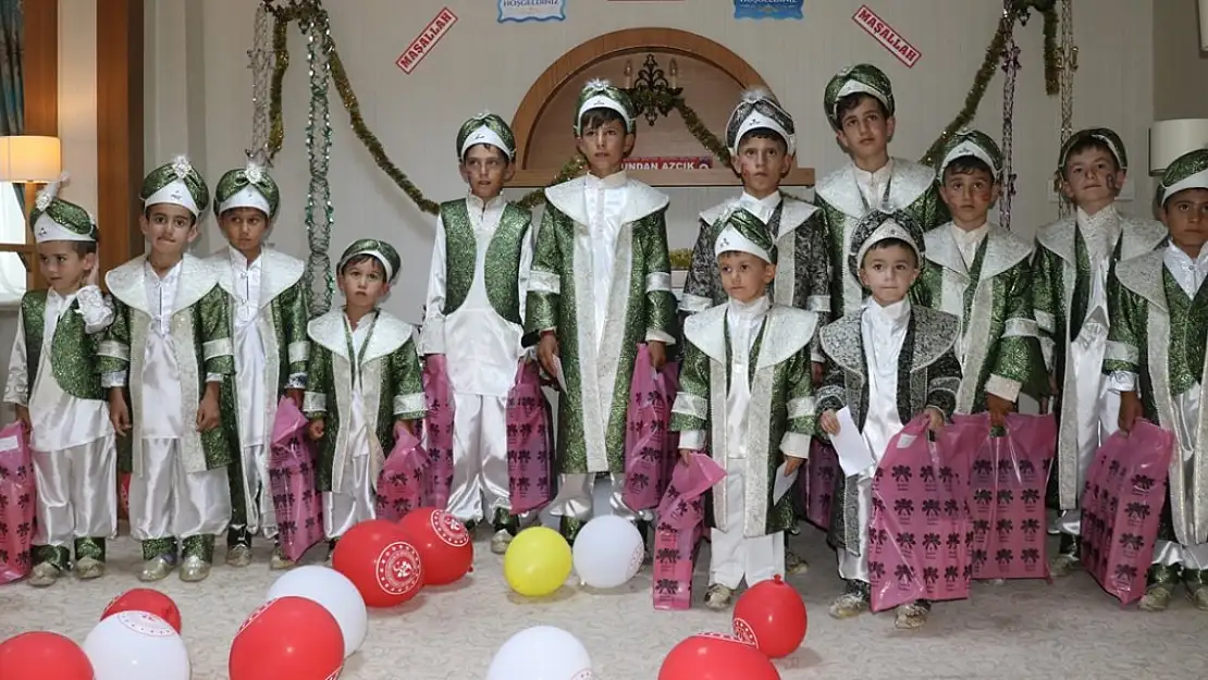 Ağrı'da 14 çocuk başsavcılıkça sünnet ettirildi
