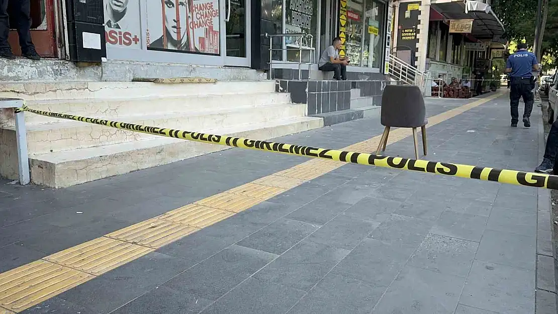 Diyarbakır'da husumetliler arasında silahlı kavga