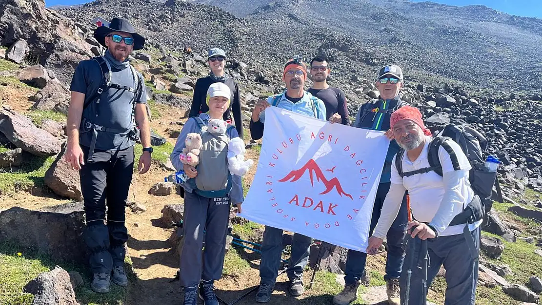 ADAK'tan Ağrı Dağı'na zirve tırmanışı