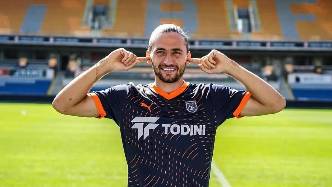 Miguel Crespo, Başakşehir'e 3 yıllık imza attı