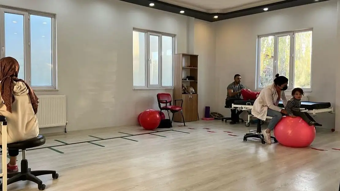 Doğubayazıt'ta Dil ve Konuşma Terapisi Desteği