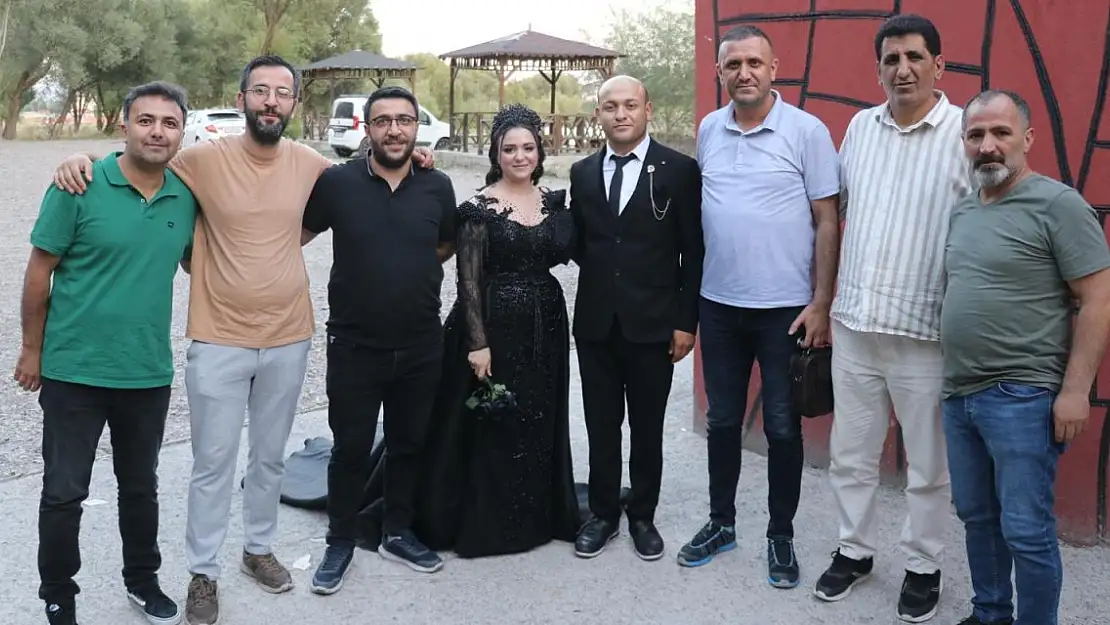 Ağrı Basını Nişan'da bir araya geldi