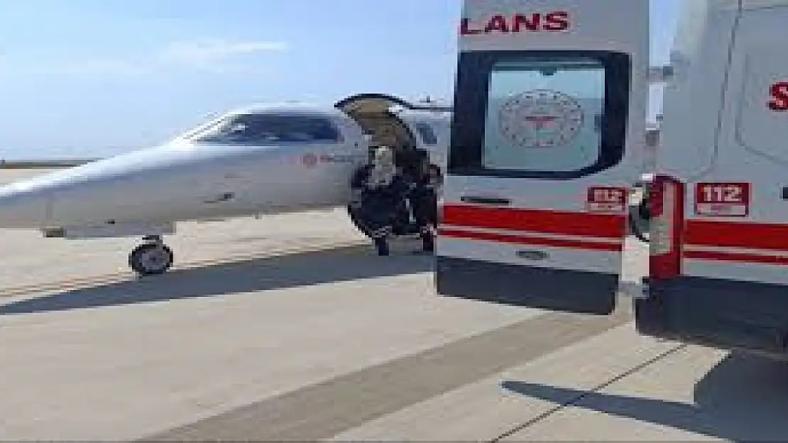 Hasta bebekler uçak ambulansla İstanbul'a sevk edildi