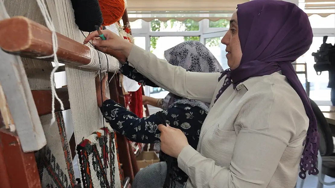 Kars'ta kadınlar aile destek merkezi sayesinde meslek öğreniyor