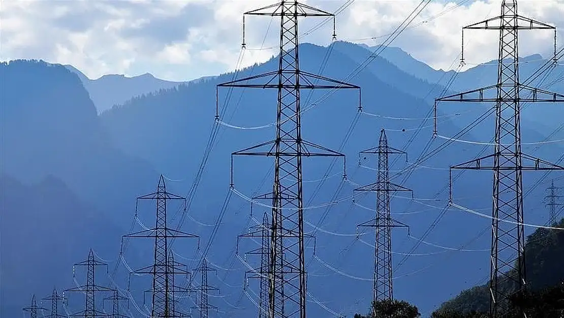 Türkiye'nin aylık elektrik üretim ve tüketimi temmuzda rekor kırdı