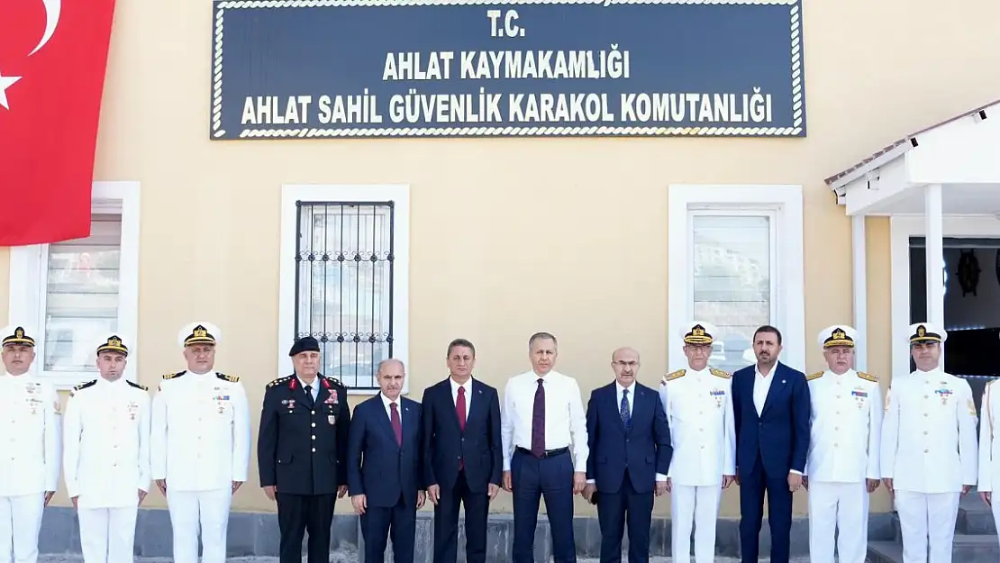 Bakan Yerlikaya, Ahlat Sahil Güvenlik Karakol Komutanlığına ziyaret