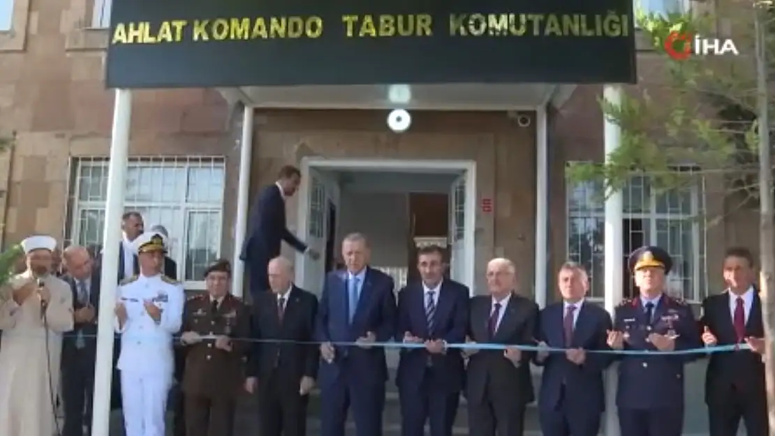 Cumhurbaşkanı Erdoğan, Ahlat Komando Tabur Komutanlığı açılışını yaptı