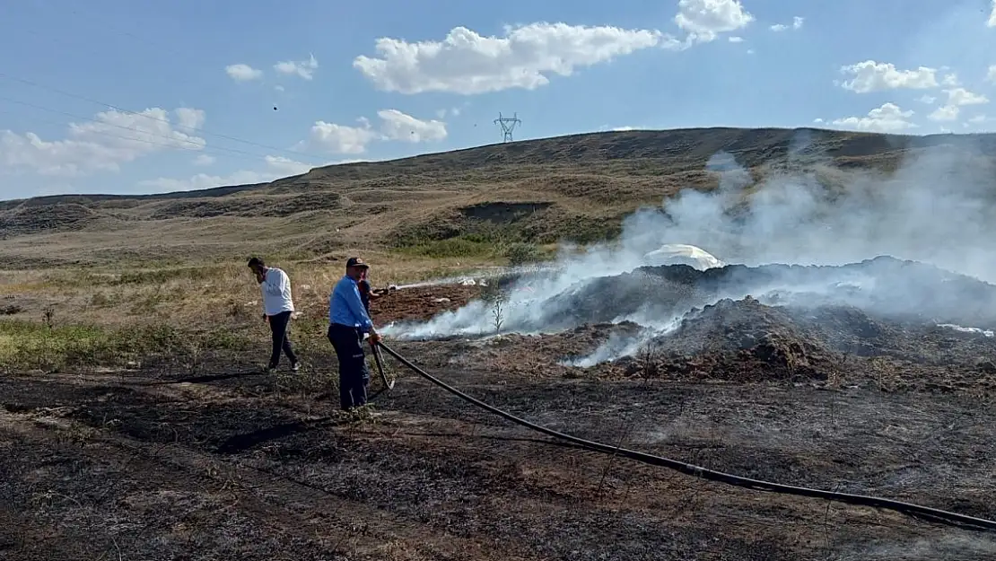 Çukurçayır Köyü'nden alevler yükseldi