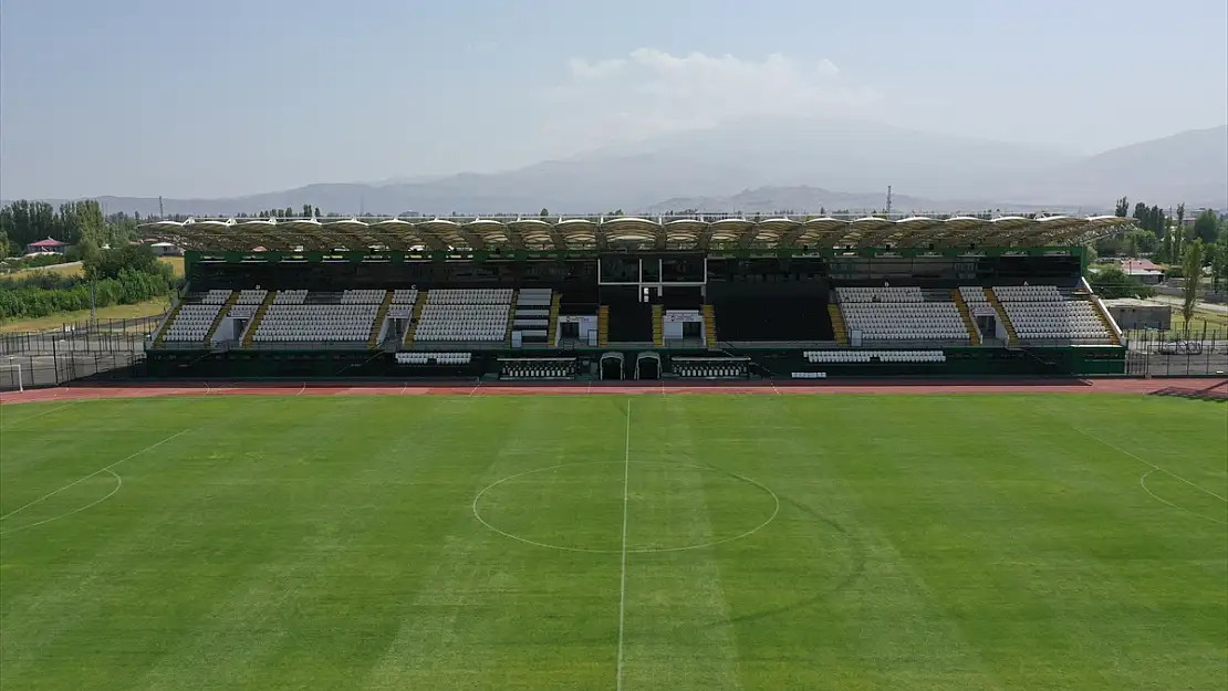 Iğdır'ın stadı artık Trendyol 1. Lig'e uygun