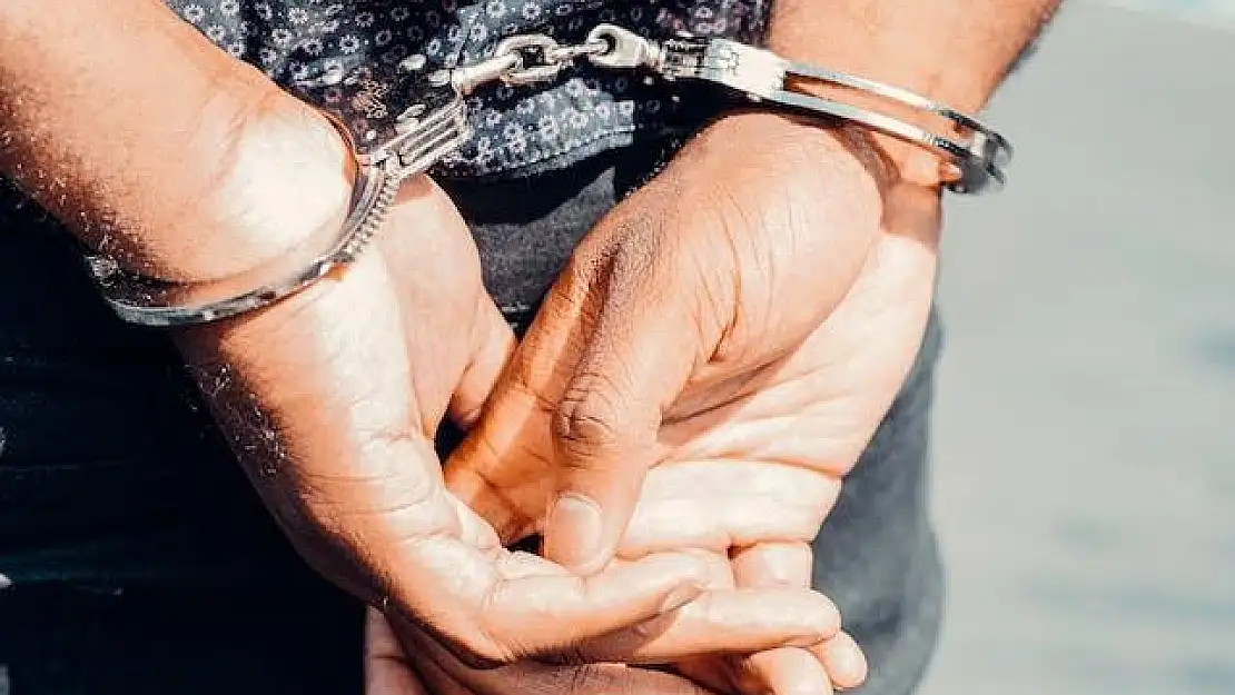 Erzurum'da av tüfeğiyle 2 kişiyi öldüren zanlı teslim oldu