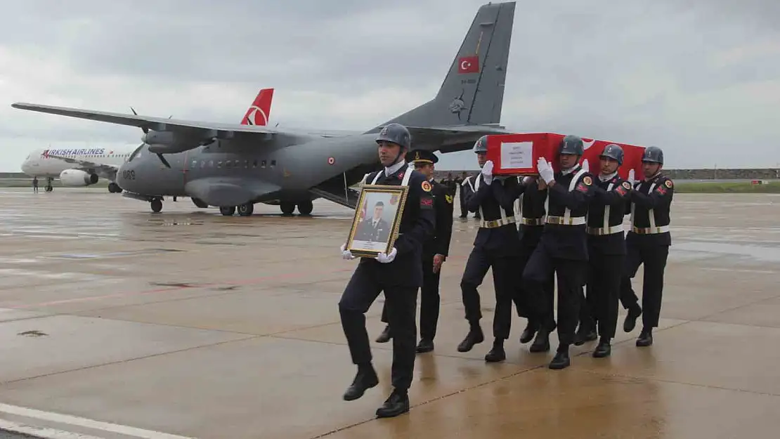 Diyarbakır şehidinin cenazesi memleketine götürüldü