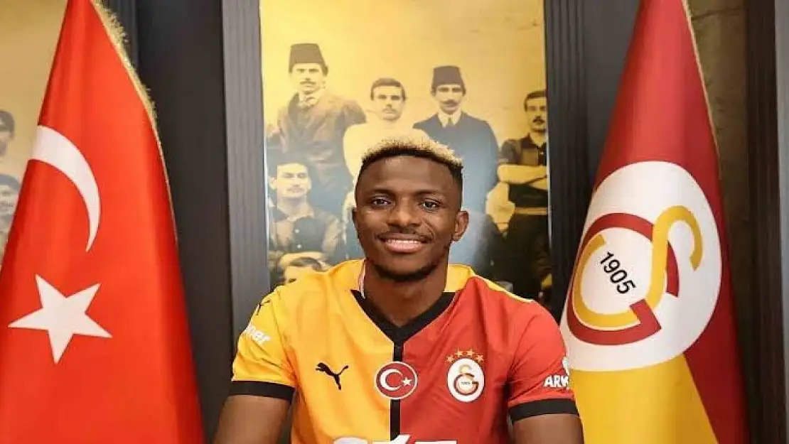 Victor Osimhen'i resmen açıkladılar