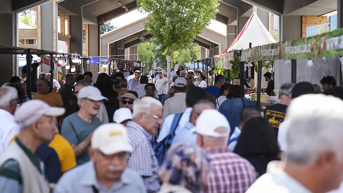 Kars-Ardahan-Iğdır Lezzetleri ve Kültür Festivali'nin açılışı yapıldı