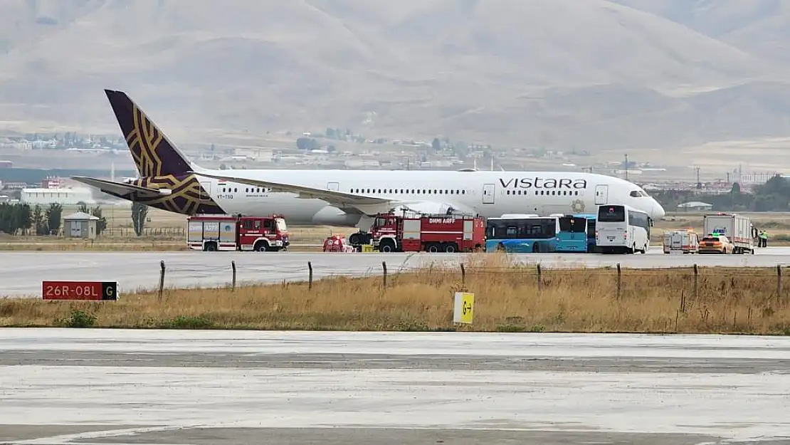 Bomba ihbarı üstüne Hindistan uçağı Erzurum'a acil iniş yaptı