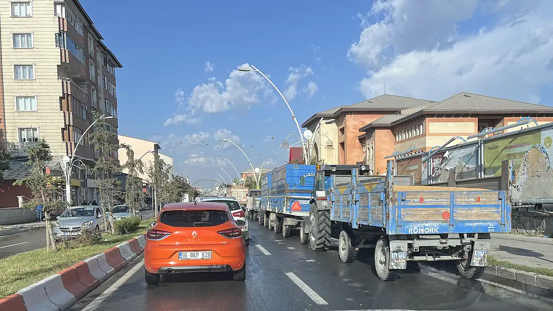 Ağrı'da ilk gün trafiği