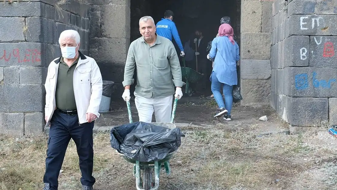 Erzurum'da tarihi Kiremitlik Tabyası temizlendi
