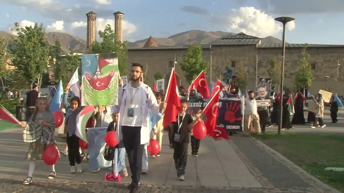Erzurum'da İsrail'e sessiz protesto yürüyüşü
