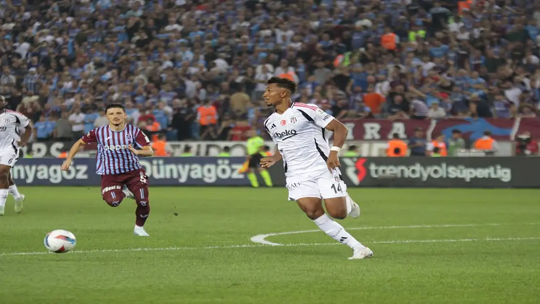 Trabzonspor- Beşiktaş karşılaşmasında ilk yarı berabere bitti