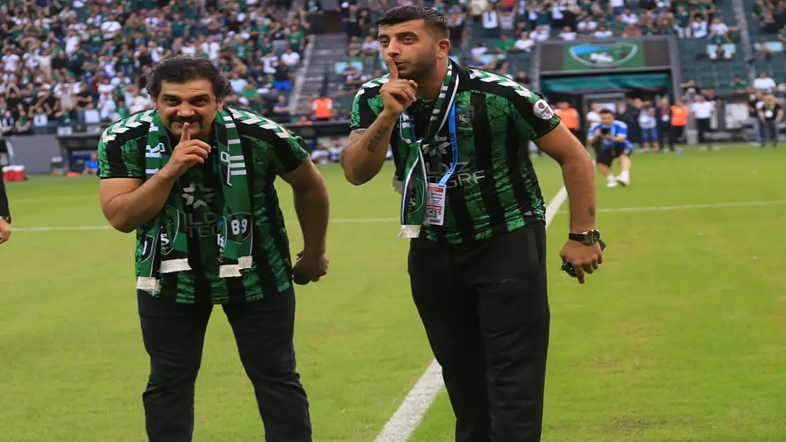 Şarkıcı Bayhan'dan Kocaelispor taraftarına destek