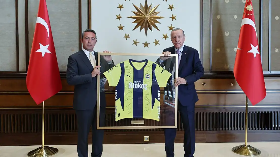 Fenerbahçe Yönetimi Cumhurbaşkanlığı Külliyesi'nde