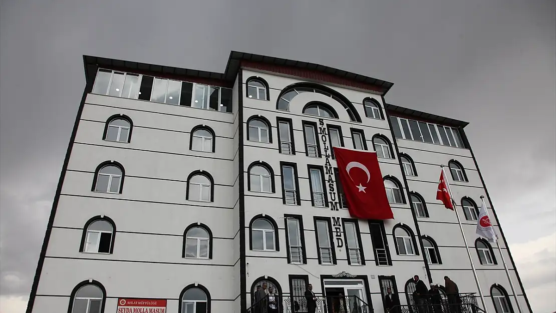 Bitlis'te Kur'an kursu törenle açıldı