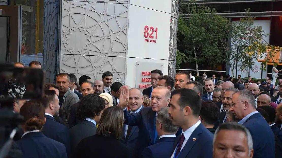 Cumhurbaşkanı Erdoğan New York'ta bulunan Türkevi'nde