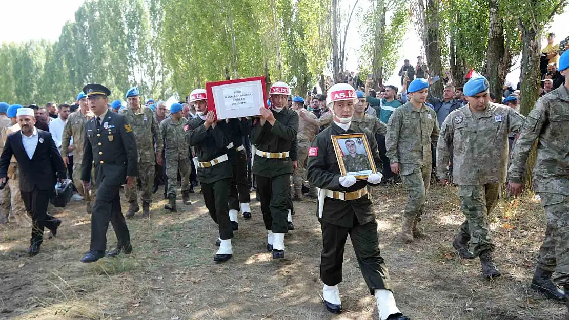 Muş'ta Şehit Piyade Sözleşmeli Er Abakay'a acı veda