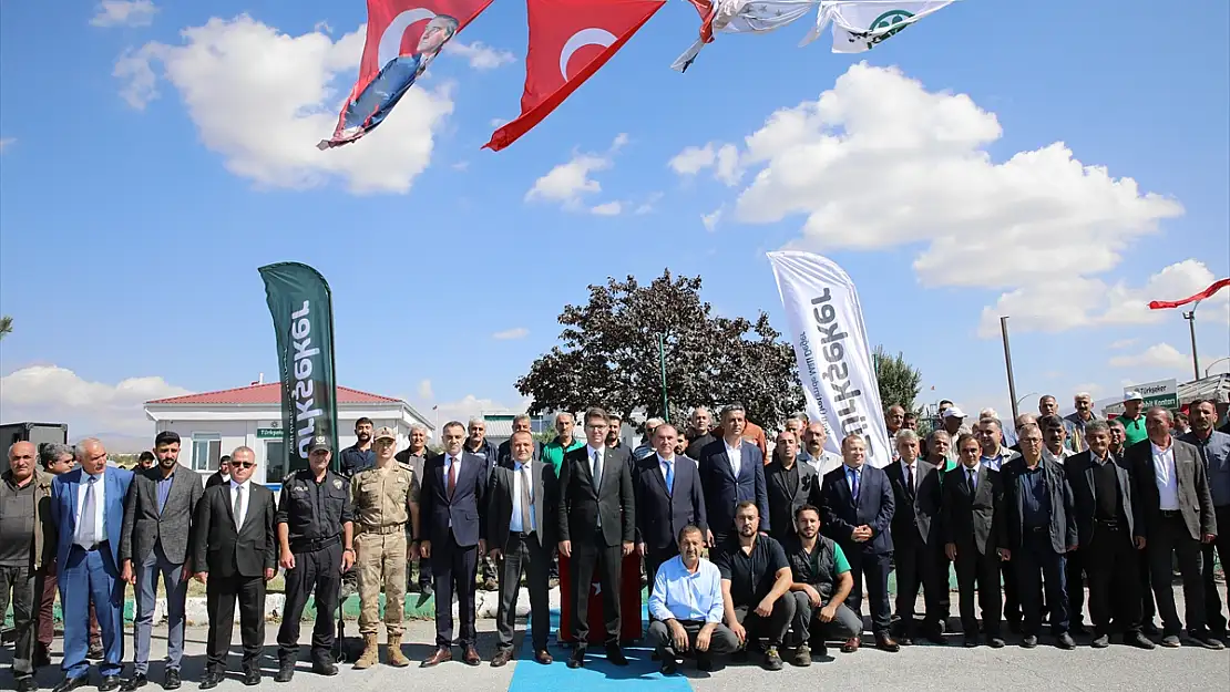 Van'da şeker pancarı alımı başladı