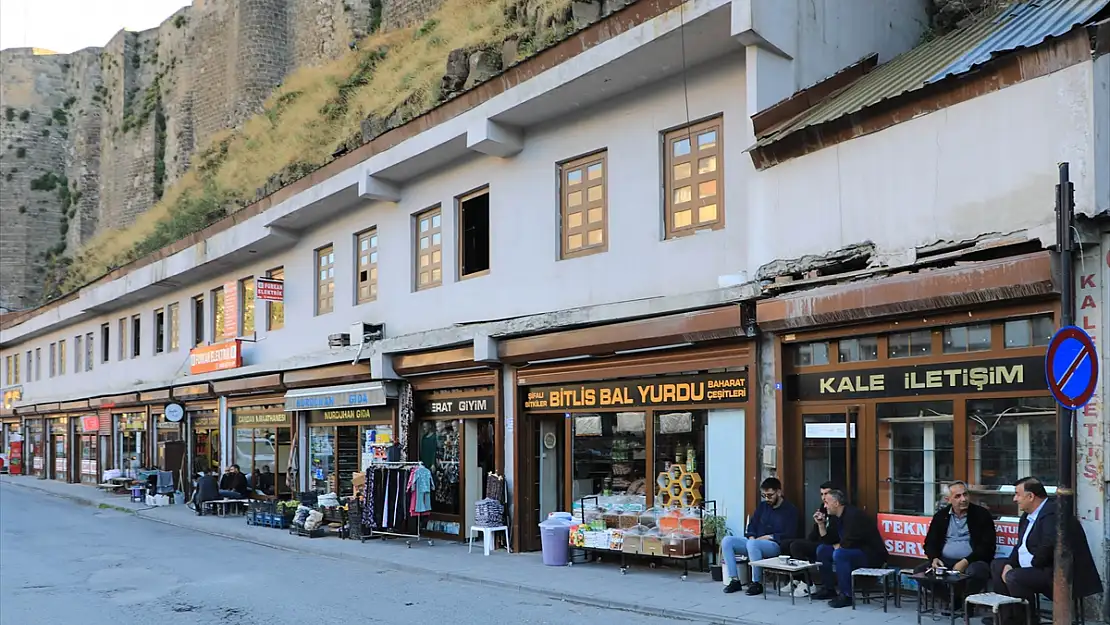 Bitlis'in tarihi dokusuna el atıldı